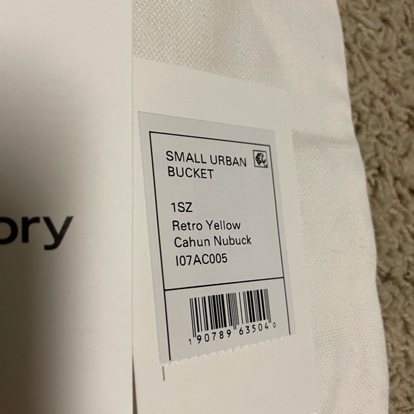 Theory leather handbag - Picture 7 of 9